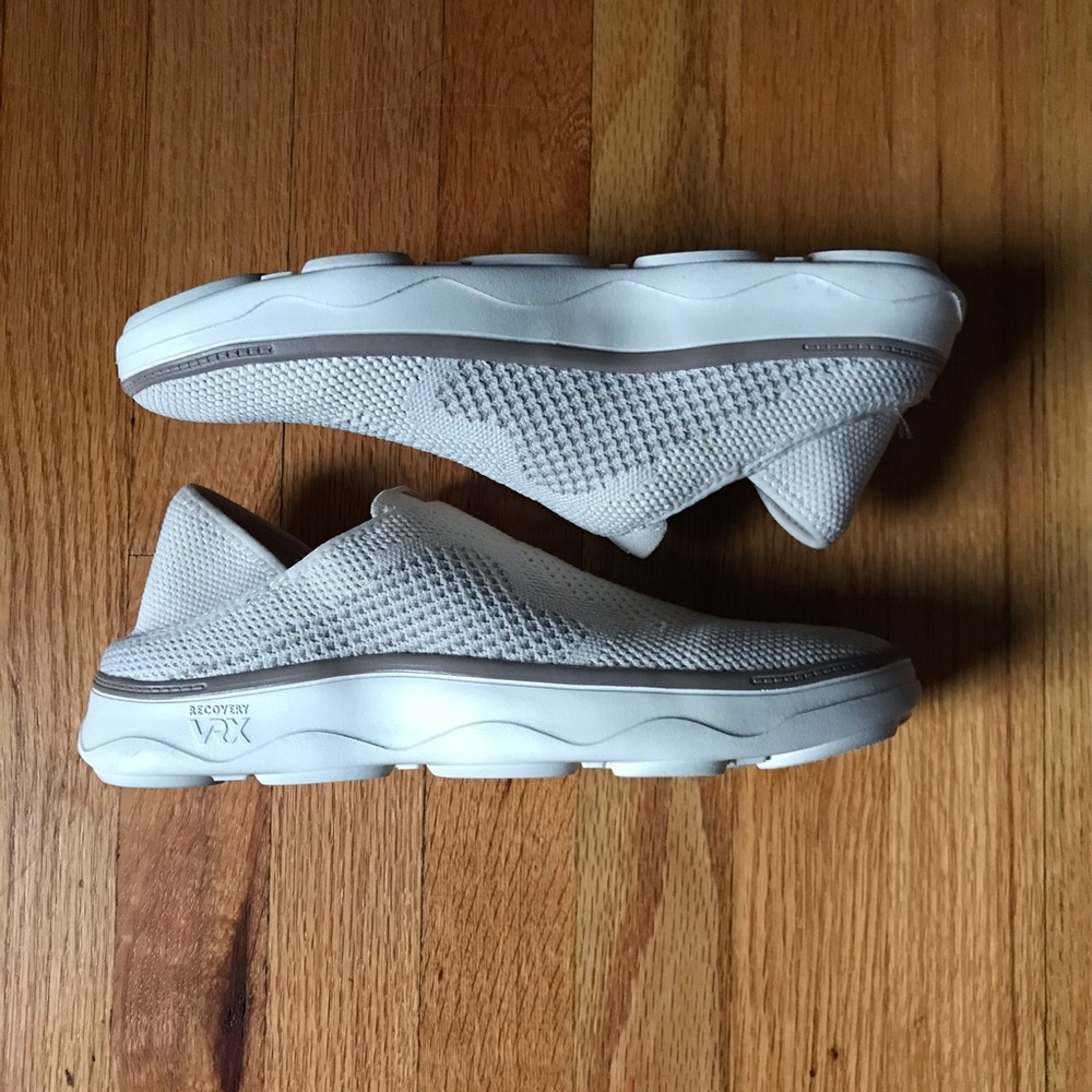 Vionic Sage RX Women's Slip-On Knit Sneakers Cream 8.5